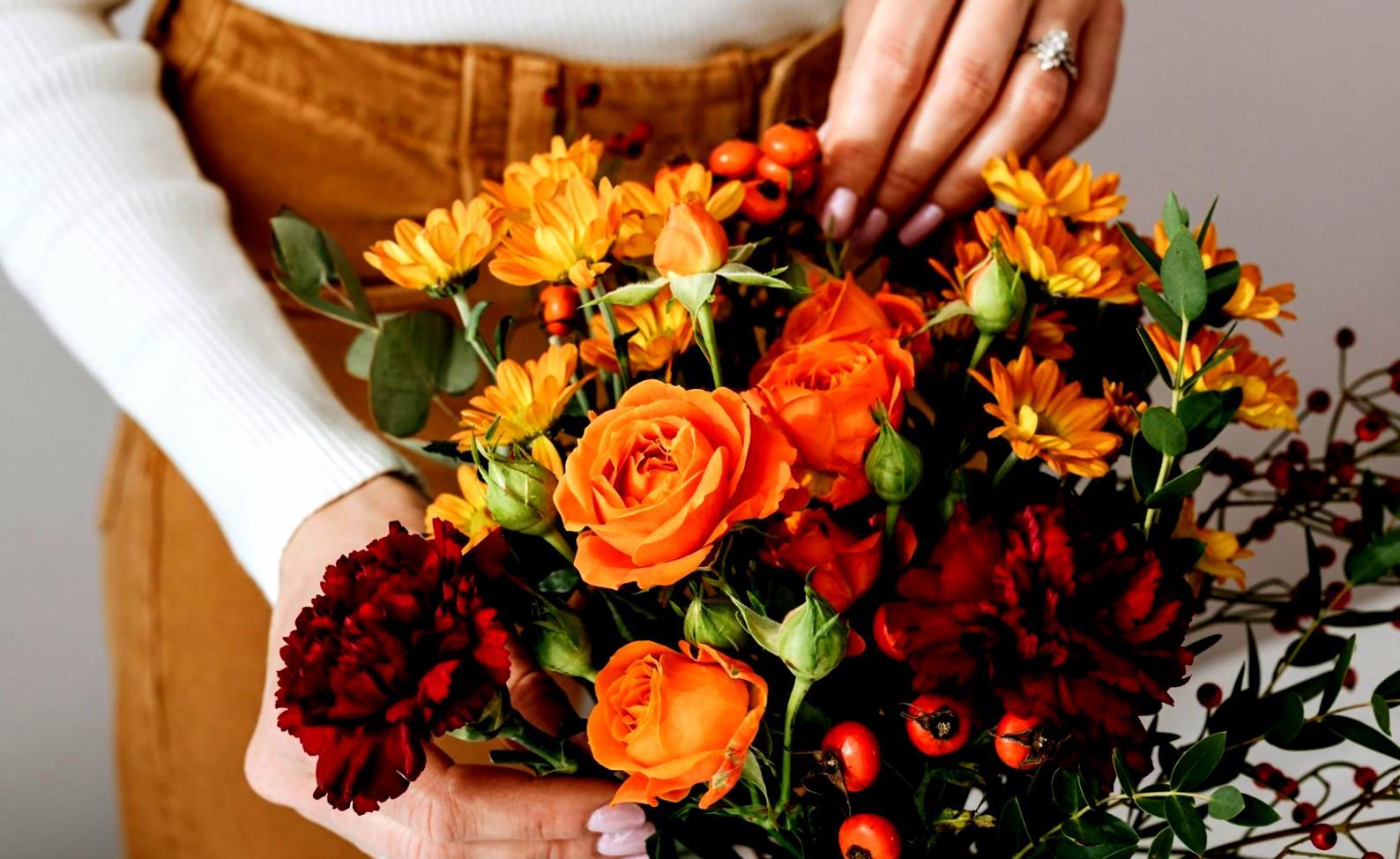 Advanced gift wrapping demonstration showing luxury presentation techniques