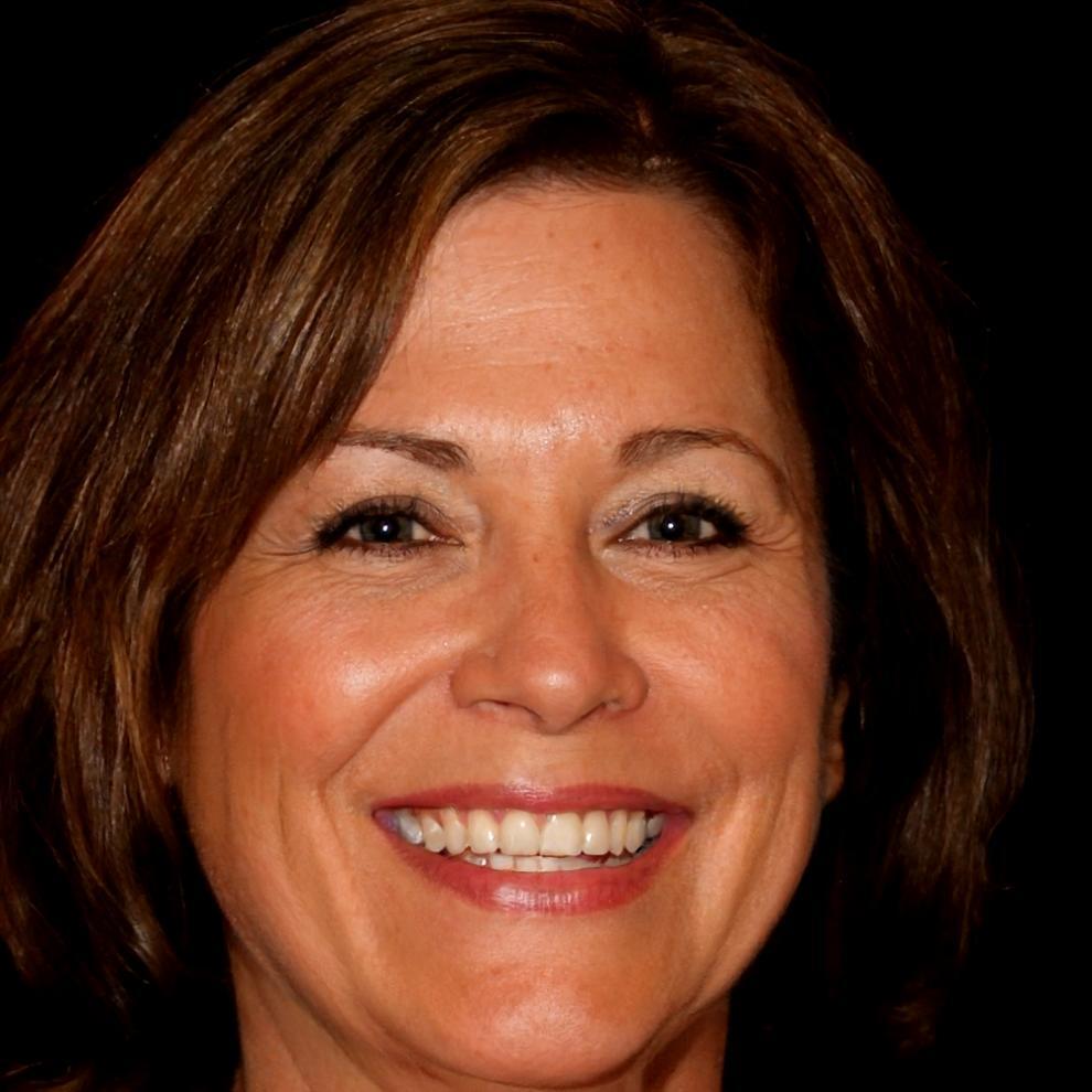 Portrait of Eleni Papadakis